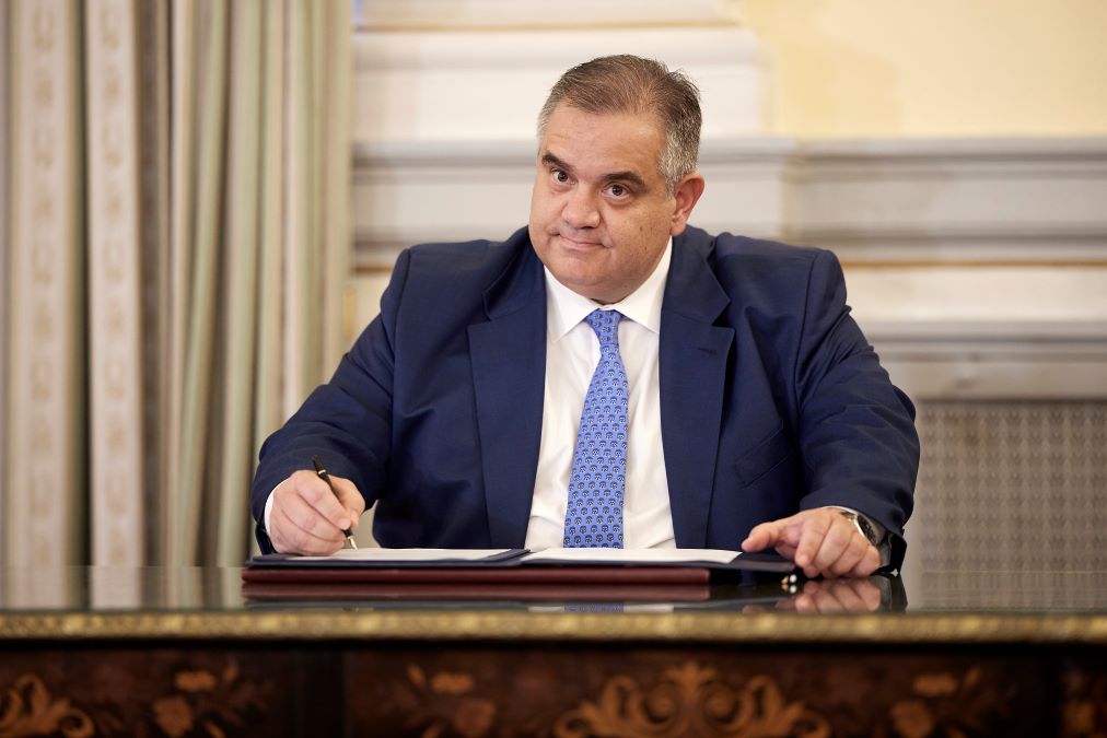 Με τις ευλογίες του Μητσοτάκη: Το απόλυτο φαβορί για νέος Γραμματέας της ΝΔ