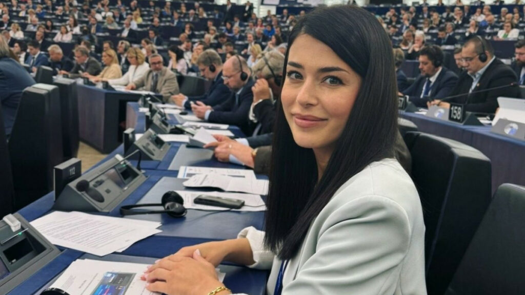 Το πόθεν έσχες της Λατινοπούλου: Πως από τα 3.000 πέρυσι έφθασε στα 82.000 ευρώ φέτος