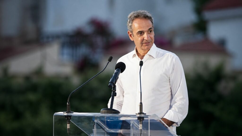 Θέλει να το κάνει πράσινο: Το νησί στο οποίο ο Μητσοτάκης υποσχέθηκε δωρεάν ηλεκτρικά αυτοκίνητα στους κατοίκους του